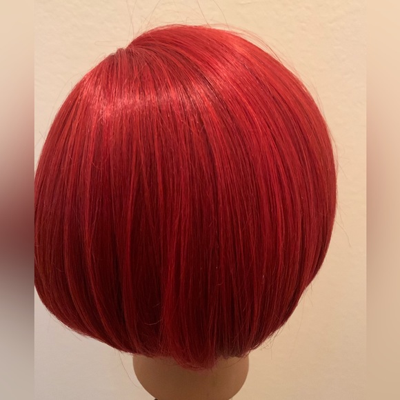 Wig - Picture 4 of 8